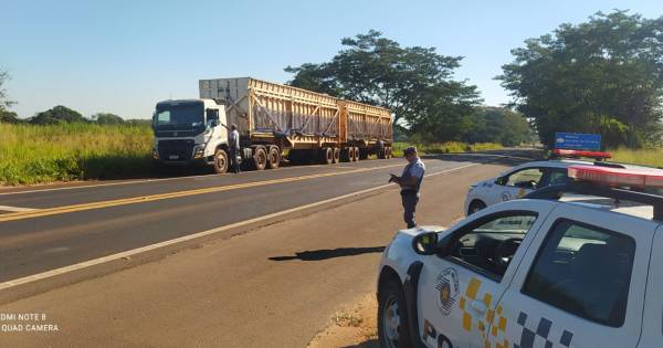 POLICIAMENTO RODOVIÁRIO REALIZA OPERAÇÃO EDUCATIVA MAIO AMARELO